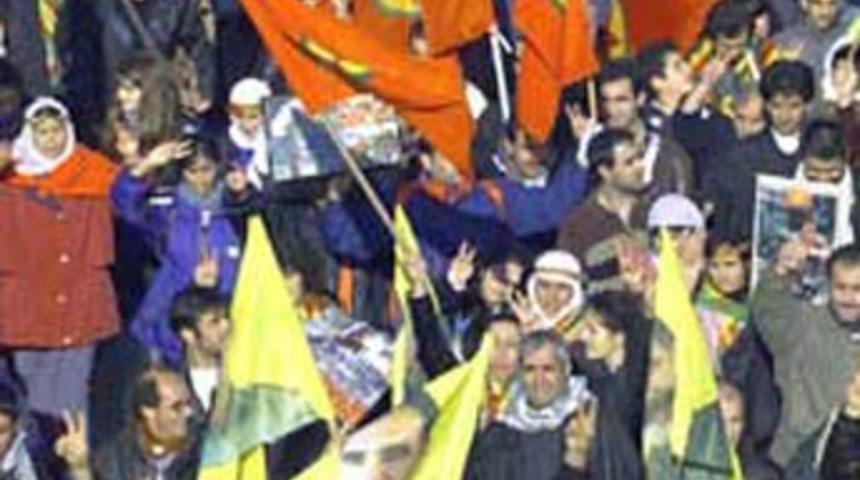 PKK yandaşlarından Erdoğan'a protesto