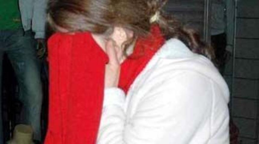 Tornavida ile tehdit edip, tecav&uuml;z etti