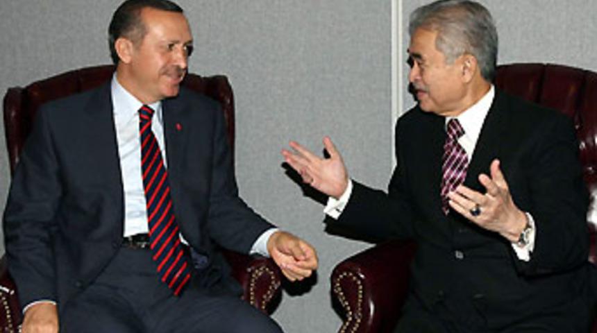 Malezya Başbakanı'na ilgin&ccedil; soru