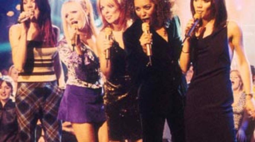 Spice Girls yeniden birarada