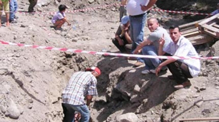 Samsun'da 2 bin yıllık tarihi mezar bulundu