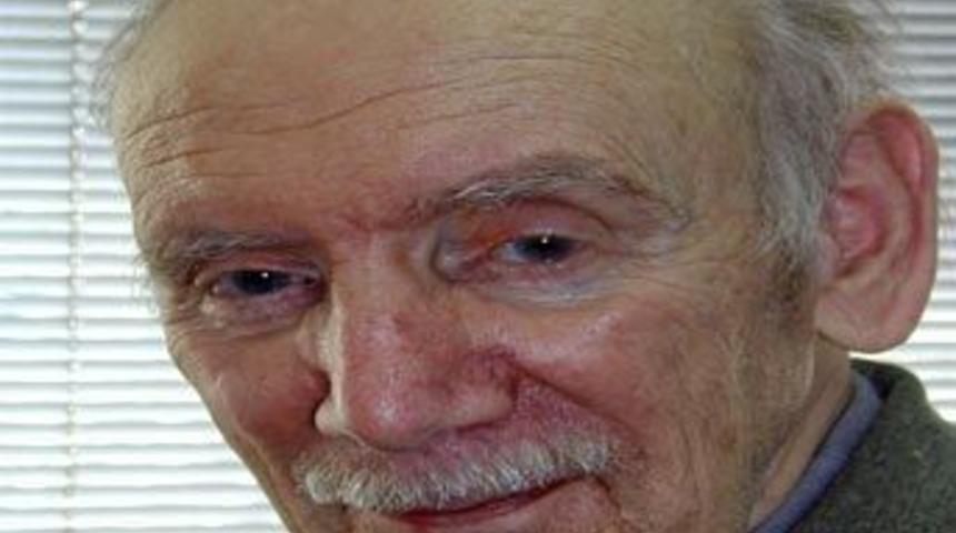 Ressam Nuri Aba&ccedil; hayatını kaybetti