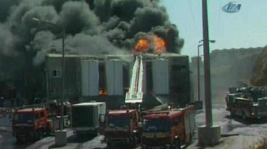 Tuzla'da korkutan fabrika yangını