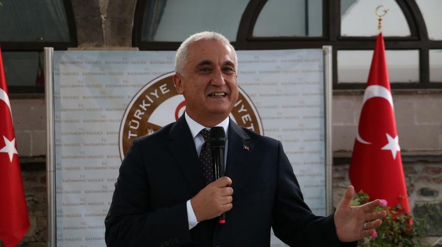 Muş Valisi olarak atanan Avni Çakır için Kastamonu'da veda programı düzenlendi