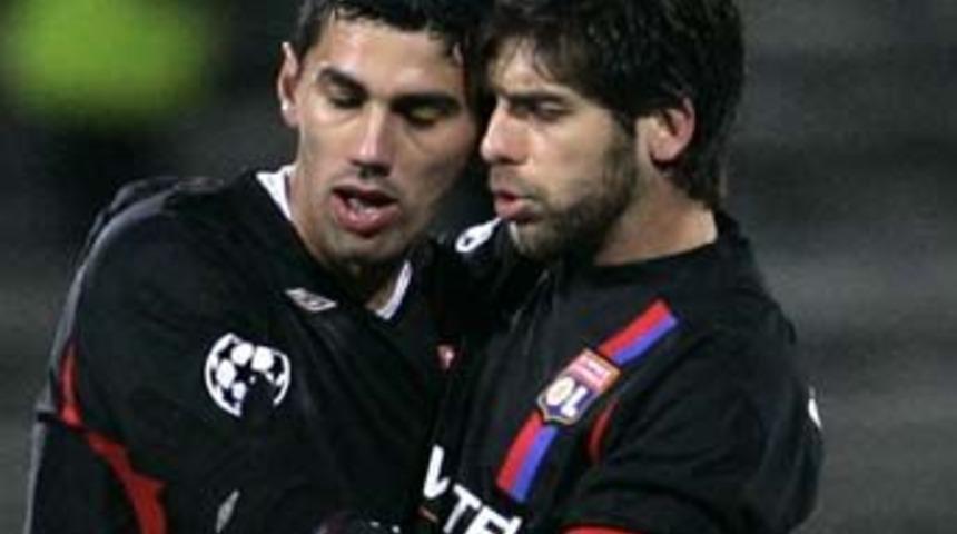 45 metreden s&uuml;per gol! <font color="red">Video</font>