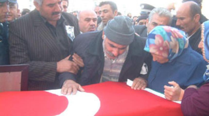 Katiller yakalanmadan şehit ailelerine maaş yok