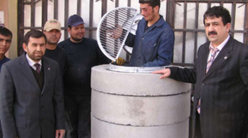 T&uuml;rk mucit 'emniyet filtreli' r&ouml;gar &uuml;retti