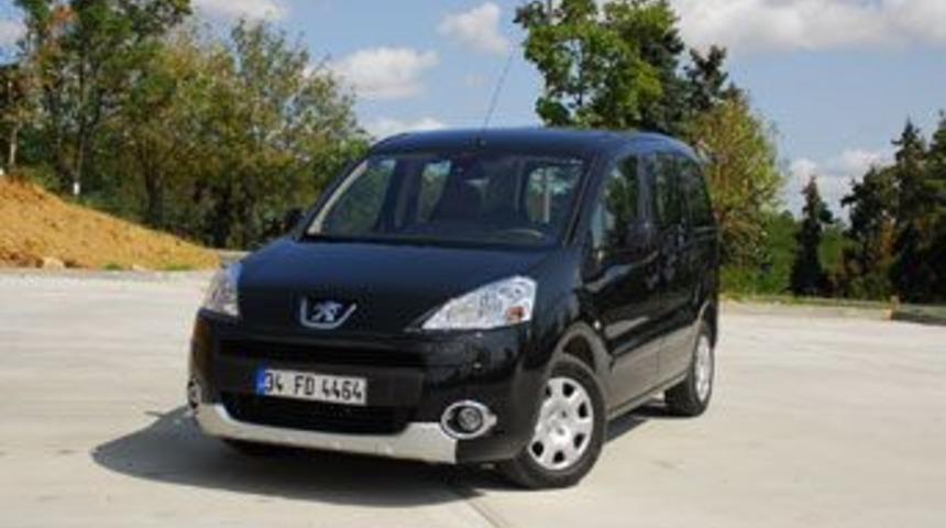 Peugeot Partner Tepee ile test s&uuml;r&uuml;ş&uuml;