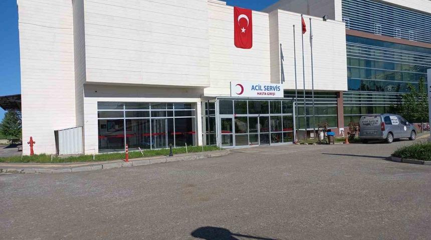 Diyarbakır&rsquo;da akrebin soktuğu bebek yoğun bakıma alındı