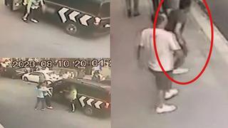 Önce polis sonra bir başkası denedi bir türlü çıkmadı... Koşarak geldi, boğazına sakız kaçan şoförün hayatını böyle kurtardı! O anlar kamerada