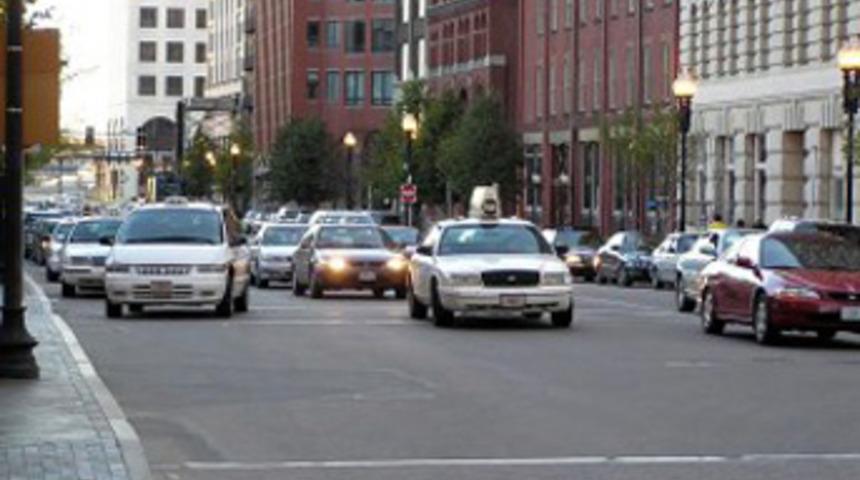 45 sene araba kullandı ehliyet sınavını kaybetti