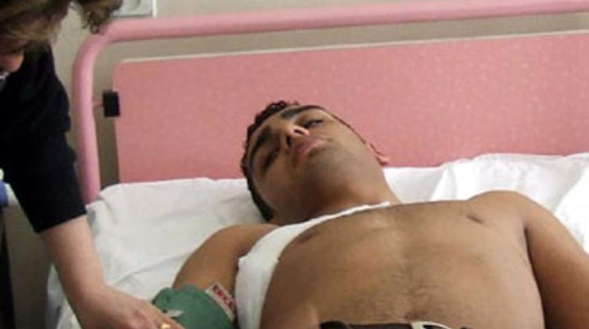 Bı&ccedil;aklanan lise &ouml;ğrencisi ağır yaralandı