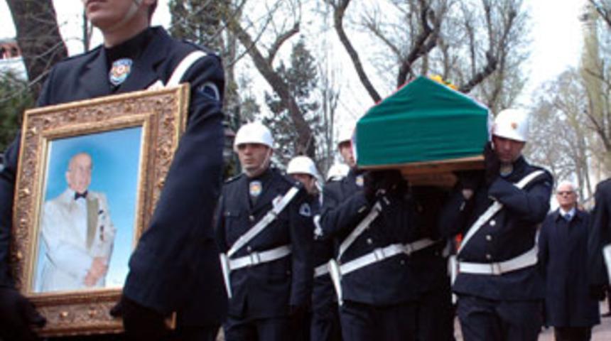 Kadir Has uğurlandı