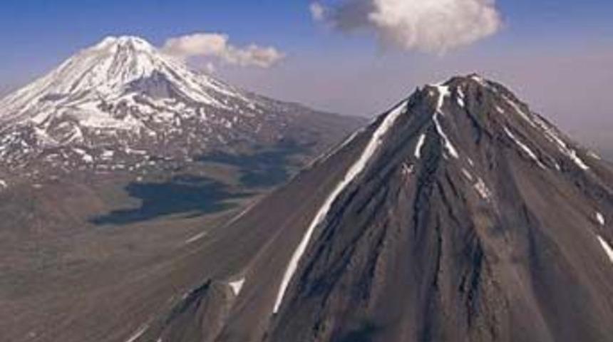 Ağrı Dağı belgesel oluyor