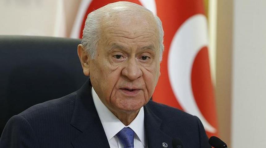 Canlı yayında anlattı herkes şaşırdı: Anket şirketi sahibi o teklif sonrası MHP Genel Merkezi'nden kovuldu