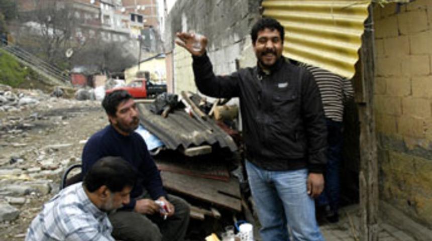 "İstanbul'da Romanlar: &Ccedil;ingene Ateşi"
