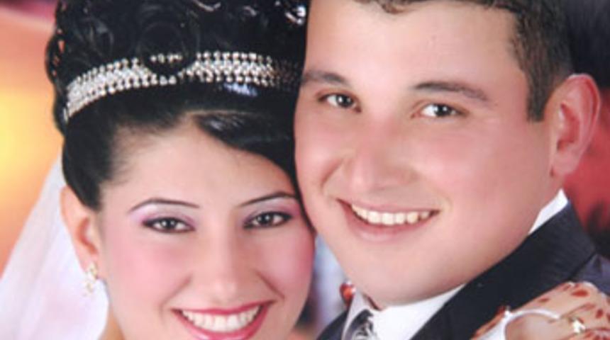 İzinli asker, uyuyan eşini &ouml;ld&uuml;r&uuml;p intihar etti