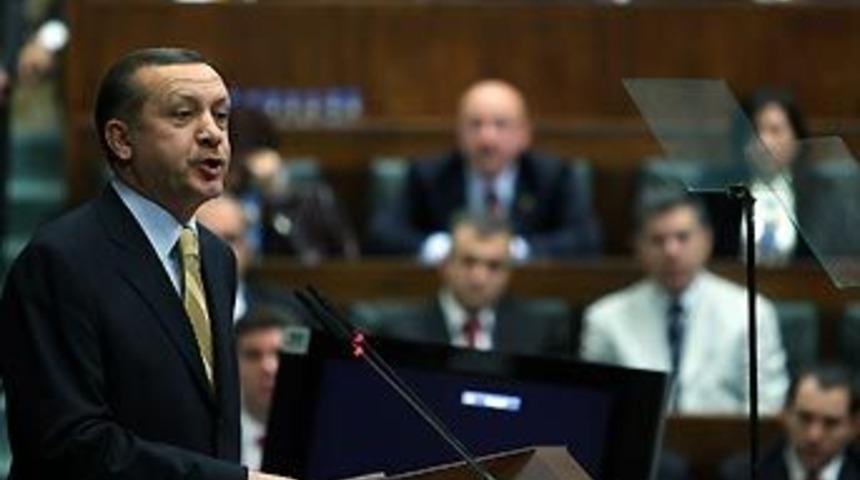 AKP yerel se&ccedil;imlere kadar aynı kadrolarla devam diyecek