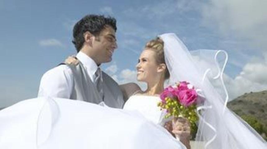 Evlilikte mutlu olmak i&ccedil;in &ouml;nyargılardan kurtulun