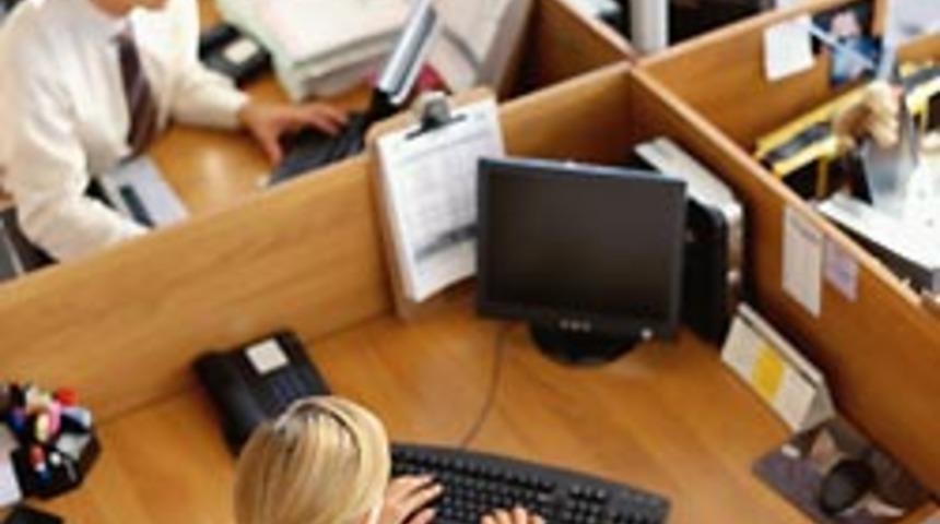 Krizin 3 aylık bilan&ccedil;osu 200 bin işsiz