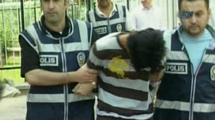 Demir parmaklıklar hırsızları durdurmuyor