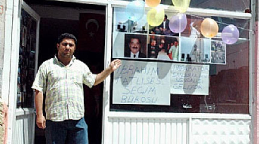 Tatlıses'in aday adaylığına Urfa'dan destek