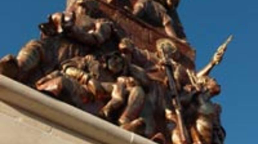 İşgal mezalimi anıtı a&ccedil;ıldı