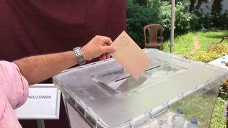 O ilçe sandık başına gitti! Sandıktan 'hayır' çıktı: Belediye Başkanı hemen talimat verdi