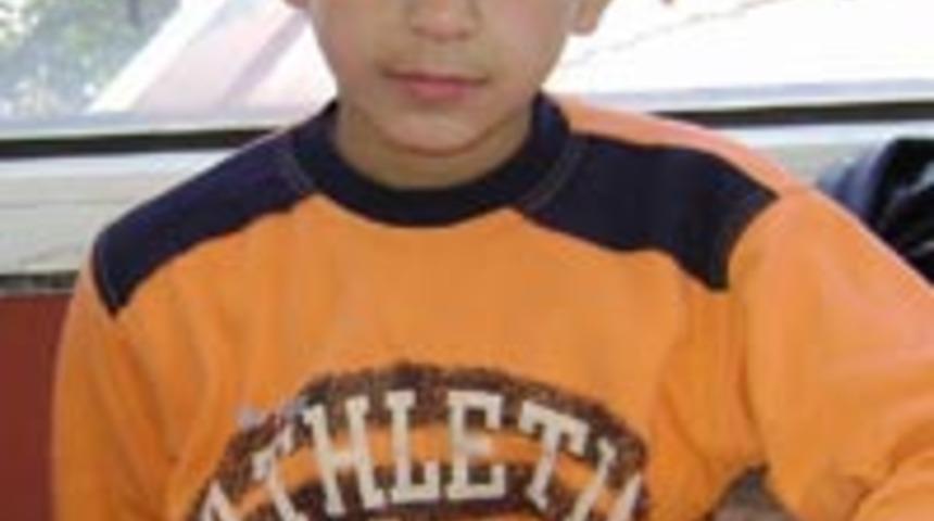 12 yaşındaki &ccedil;ocuğu d&ouml;verek, bisikletini &ccedil;aldılar