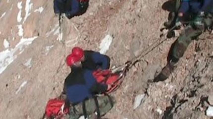 Tanju Duru'nun cesedi işte b&ouml;yle &ccedil;ıkarıldı