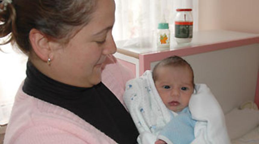 Doğduğu g&uuml;n terk edildi