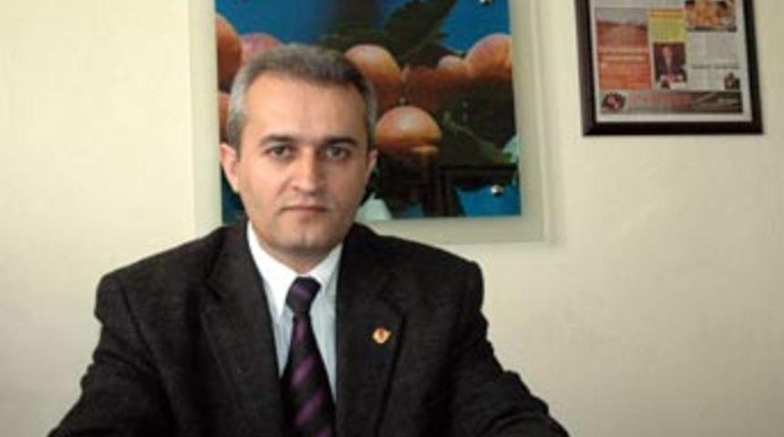 E.G'nin yerel bir gazetede &ccedil;alıştığı ortaya &ccedil;ıktı