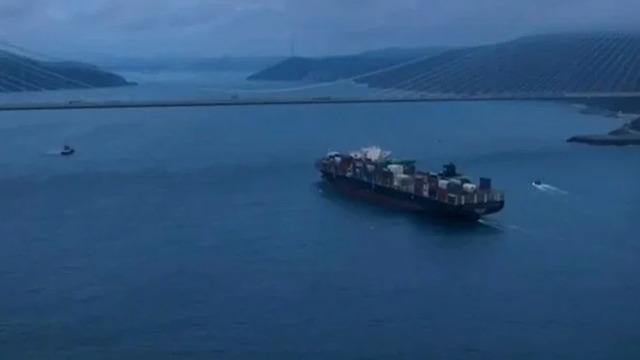 Rusya’ya rağmen Ukrayna’dan yola çıktı! Tüm dünyanın izlediği o gemi İstanbul Boğazı’nda… Bakanlıktan açıklama geldi