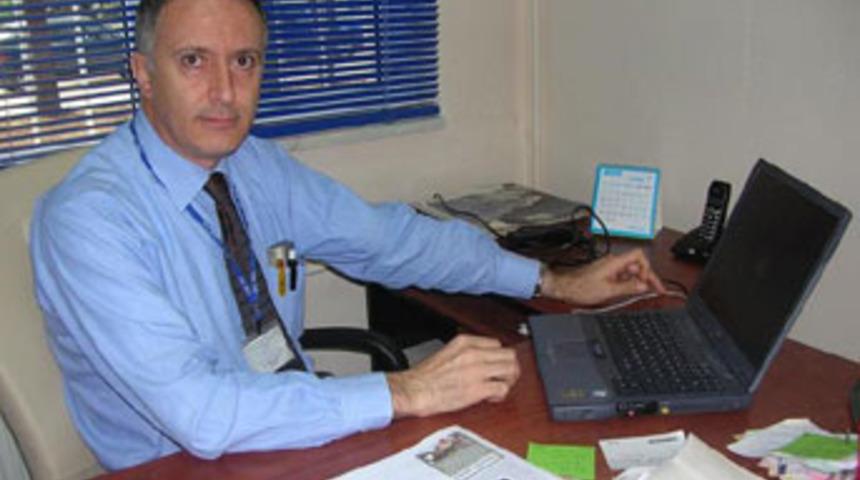 Ege &Uuml;niversitesi'nden 'protez testis'