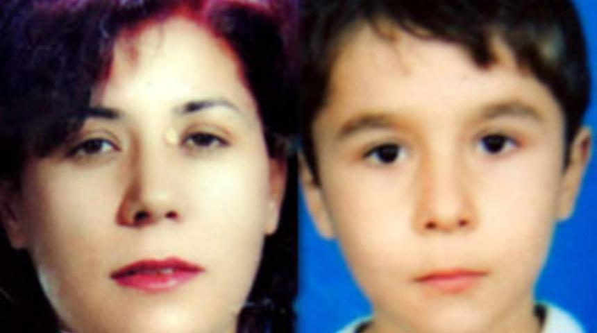 Otomobille su kanalına u&ccedil;an anne ile oğlu &ouml;ld&uuml;