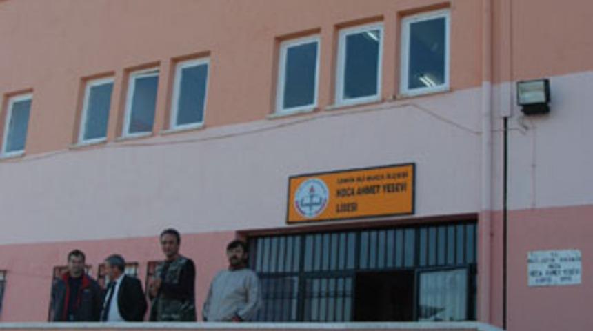 Kız arkadaşıyla yaşadıklarını kaydetti tutuklandı