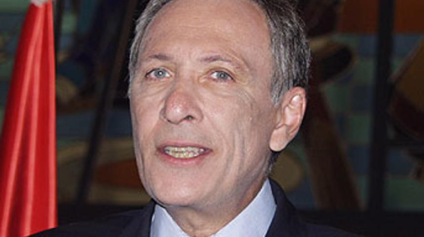 İsmail Cem'in cenazesi Cuma g&uuml;n&uuml;