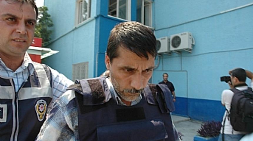 Barışmak i&ccedil;in gitti katil oldu