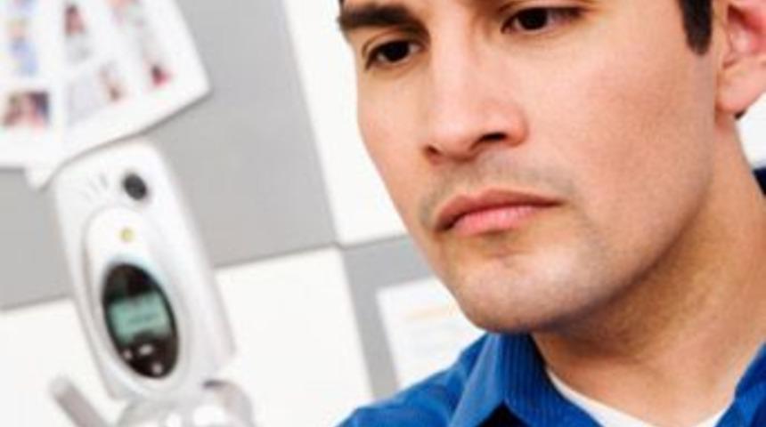 SMS ve chat dili T&uuml;rk&ccedil;eyi bozuyor