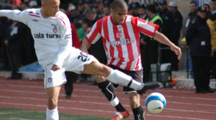 Sivas'ta g&uuml;len taraf Beşiktaş oldu