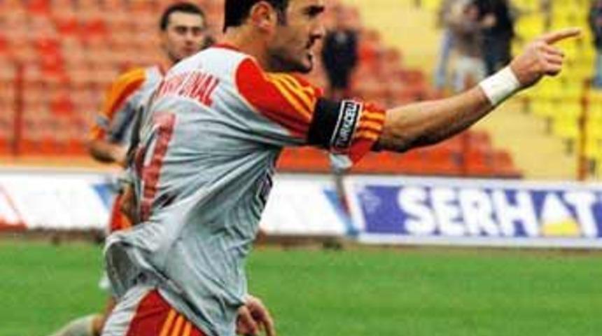 G&ouml;khan &Uuml;nal transfer oldu!
