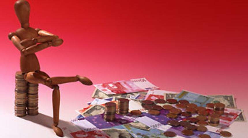 Zengin ve fakirler arasındaki u&ccedil;urum b&uuml;y&uuml;yor