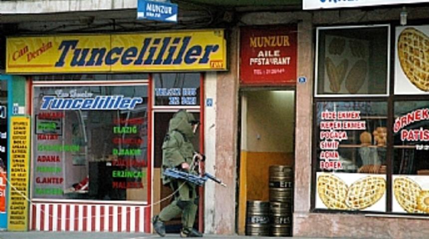 Tunceli'de ş&uuml;pheli paket paniği