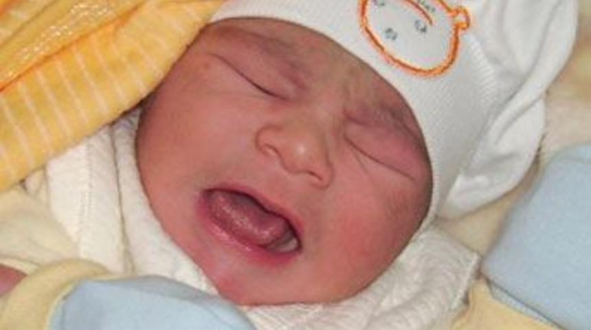 Gayrimeşru bebeğini &ouml;l&uuml;me terketti