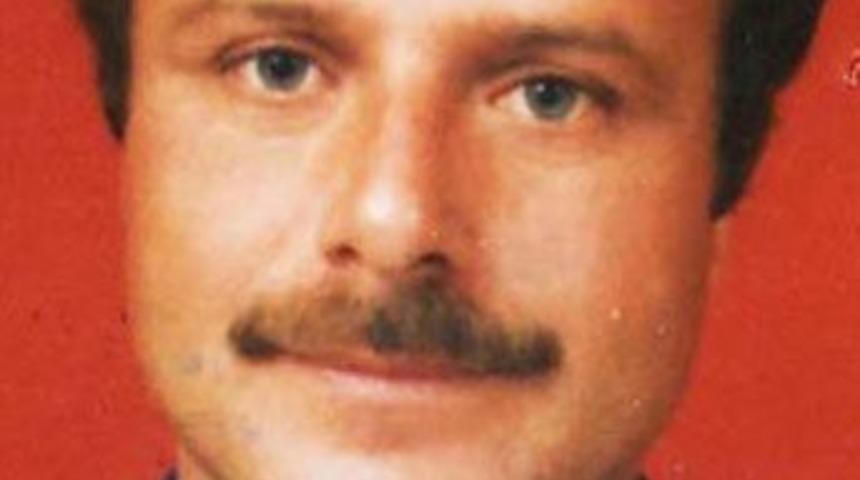 Av t&uuml;feğiyle vurup kafasını kestiler