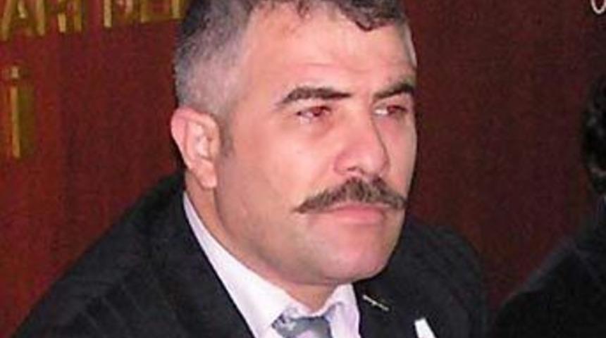 Aranan polis 'gazeteci' &ccedil;ıktı