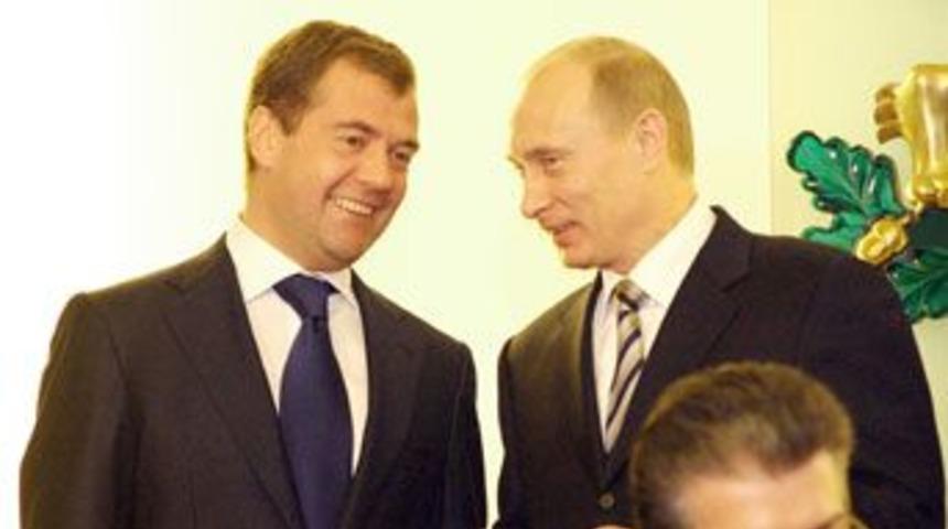 Rusya'nın yeni başkanı Medvedev