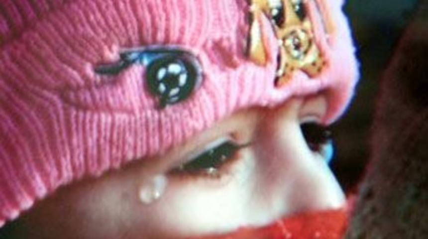 Minik Melek'in g&ouml;zyaşı dondu