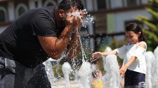 Meteoroloji'den yeni uyarı! Marmara'da öğle saatlerine dikkat! Herkesin merak ettiği soruyu cevapladı: Sıcaklıklar düşecek mi?