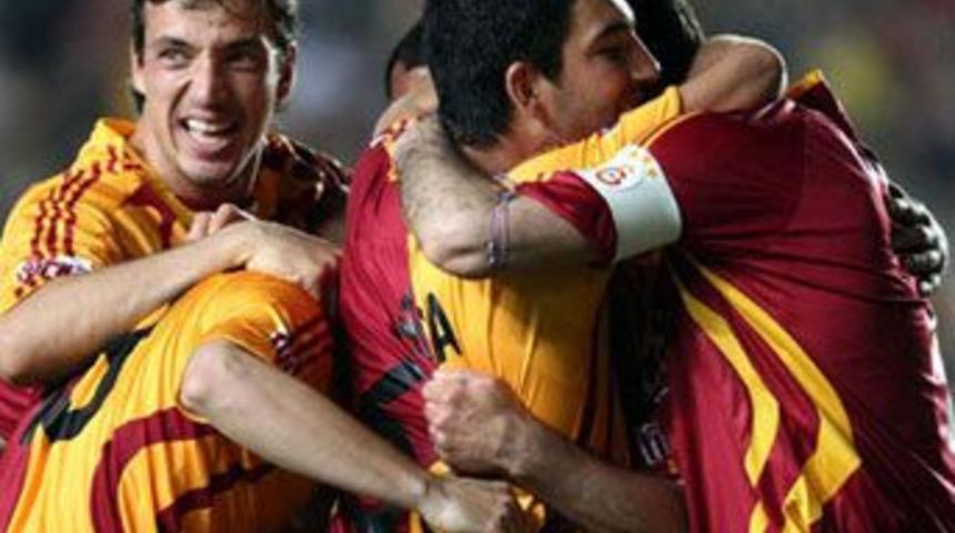 Aslan horozu avladı